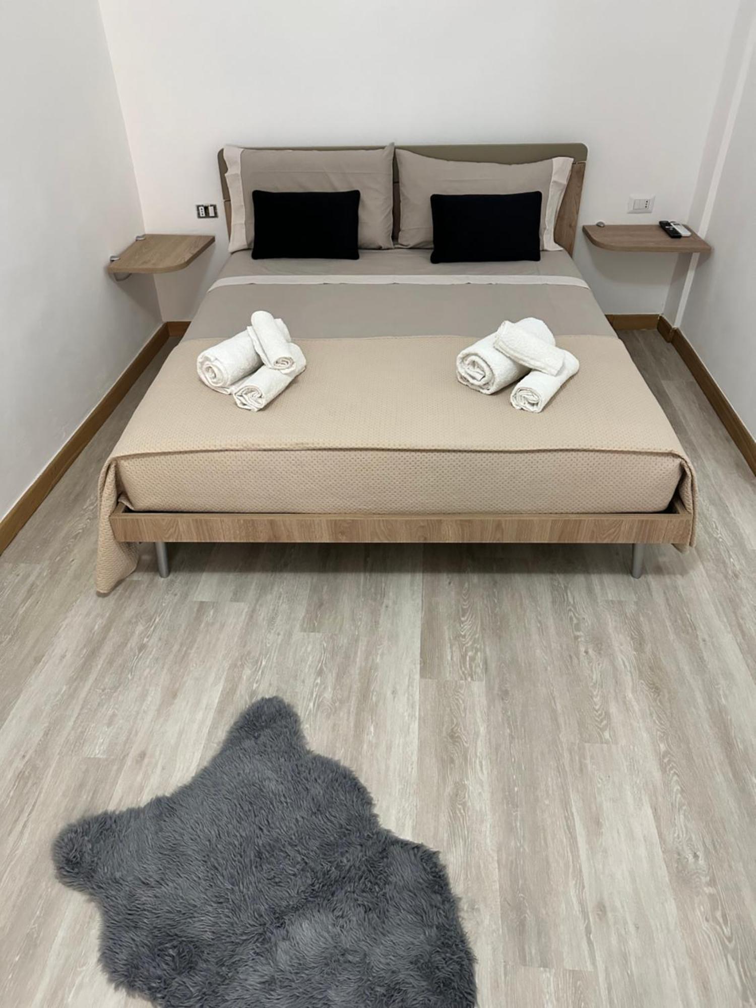 Centro-Archimede Rooms Castelvetrano Dış mekan fotoğraf