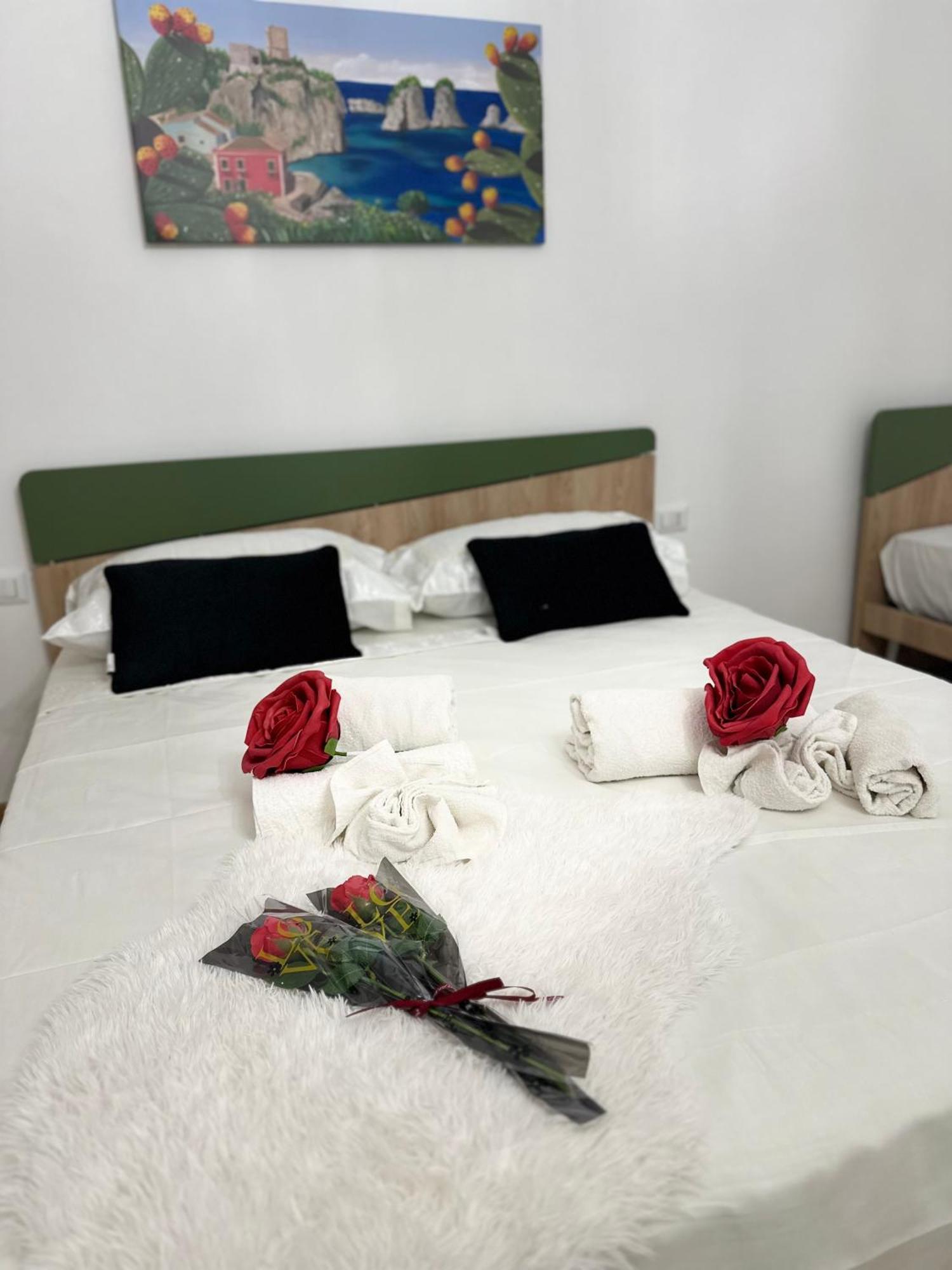 Centro-Archimede Rooms Castelvetrano Dış mekan fotoğraf